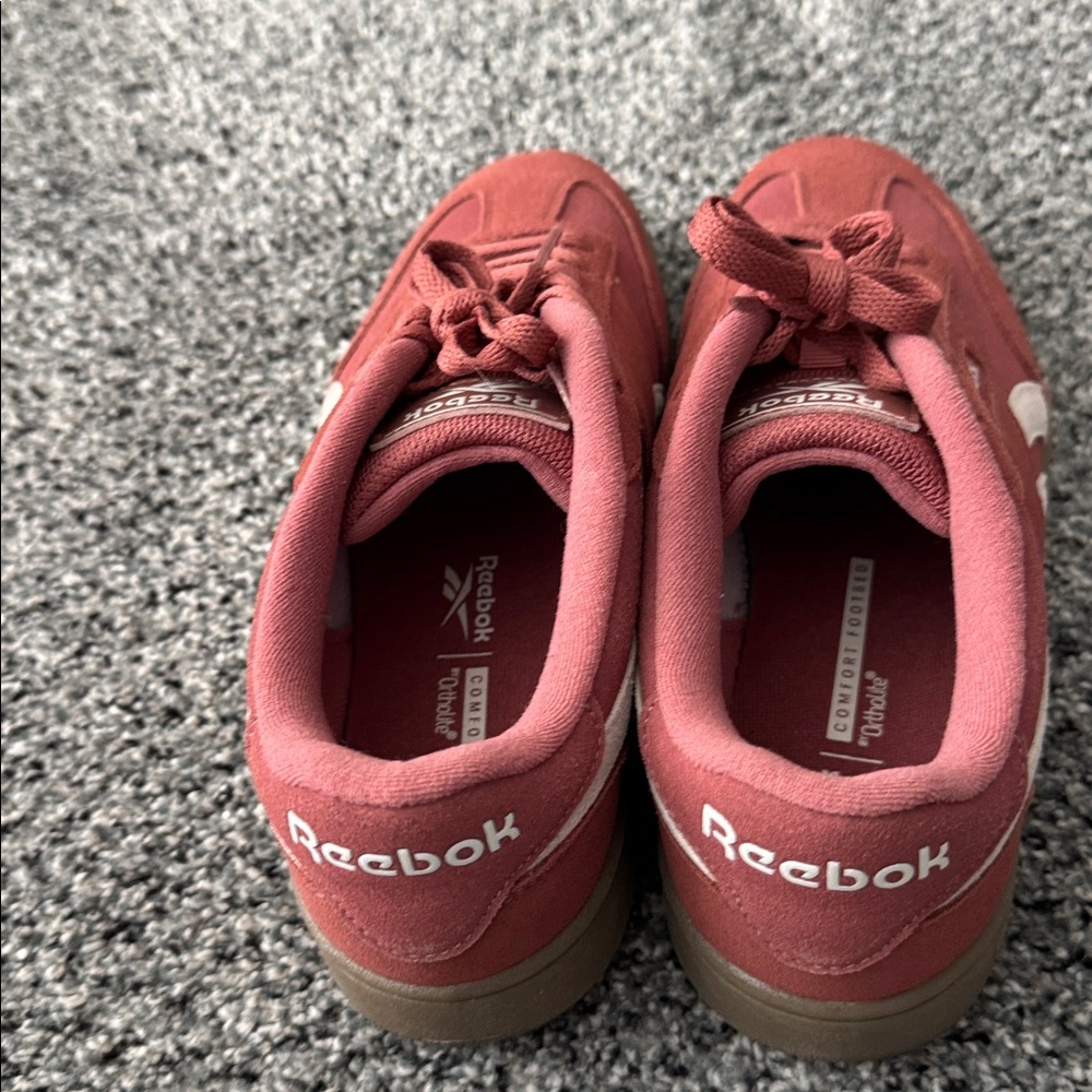 Reebok Sneakers with Gum Sole - Picture 5 of 9